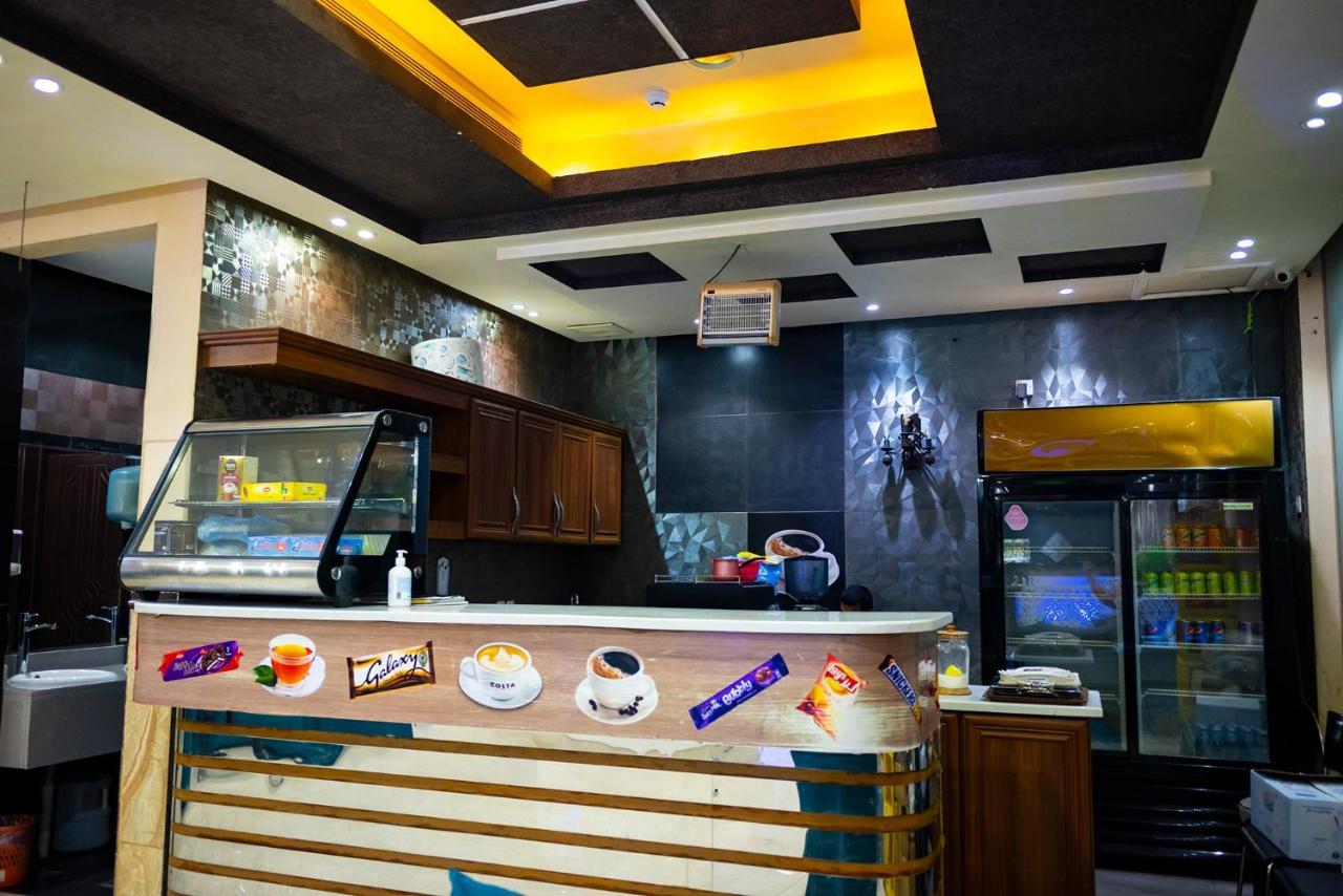 Ahlin Serviced Apartments Riaad Buitenkant foto