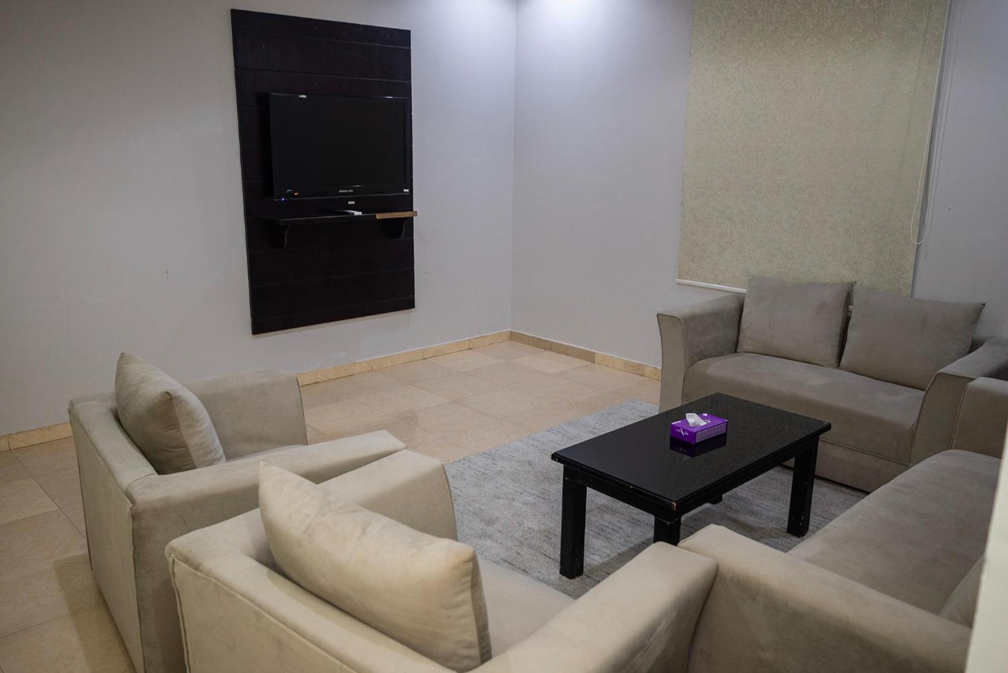 Ahlin Serviced Apartments Riaad Buitenkant foto