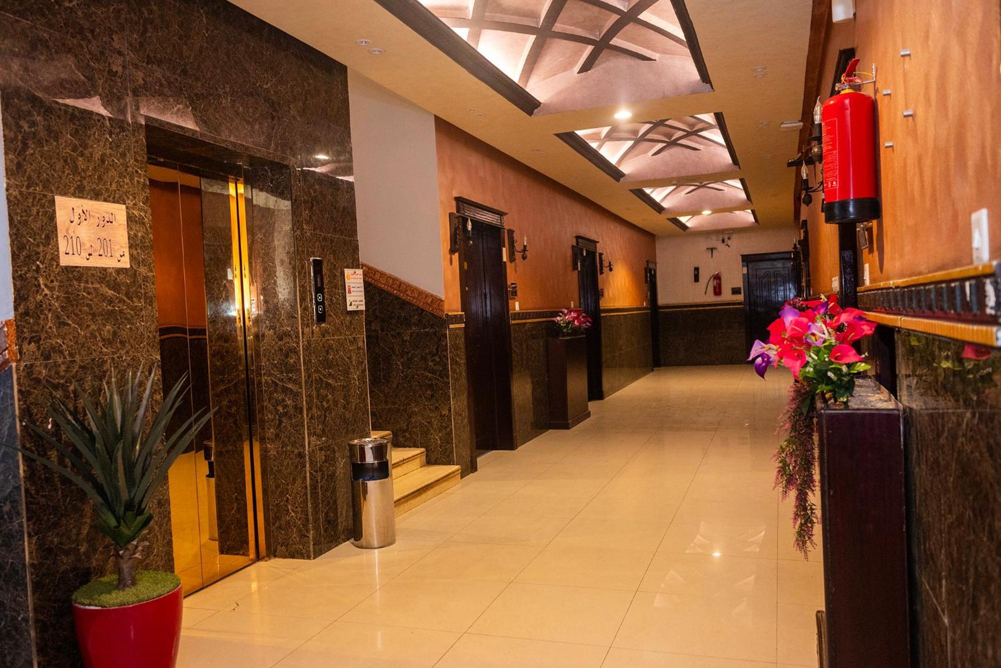 Ahlin Serviced Apartments Riaad Buitenkant foto